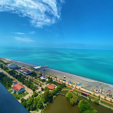 Relax And Unwind Premier Sea View Aparthotel In Batumi Exteriér fotografie
