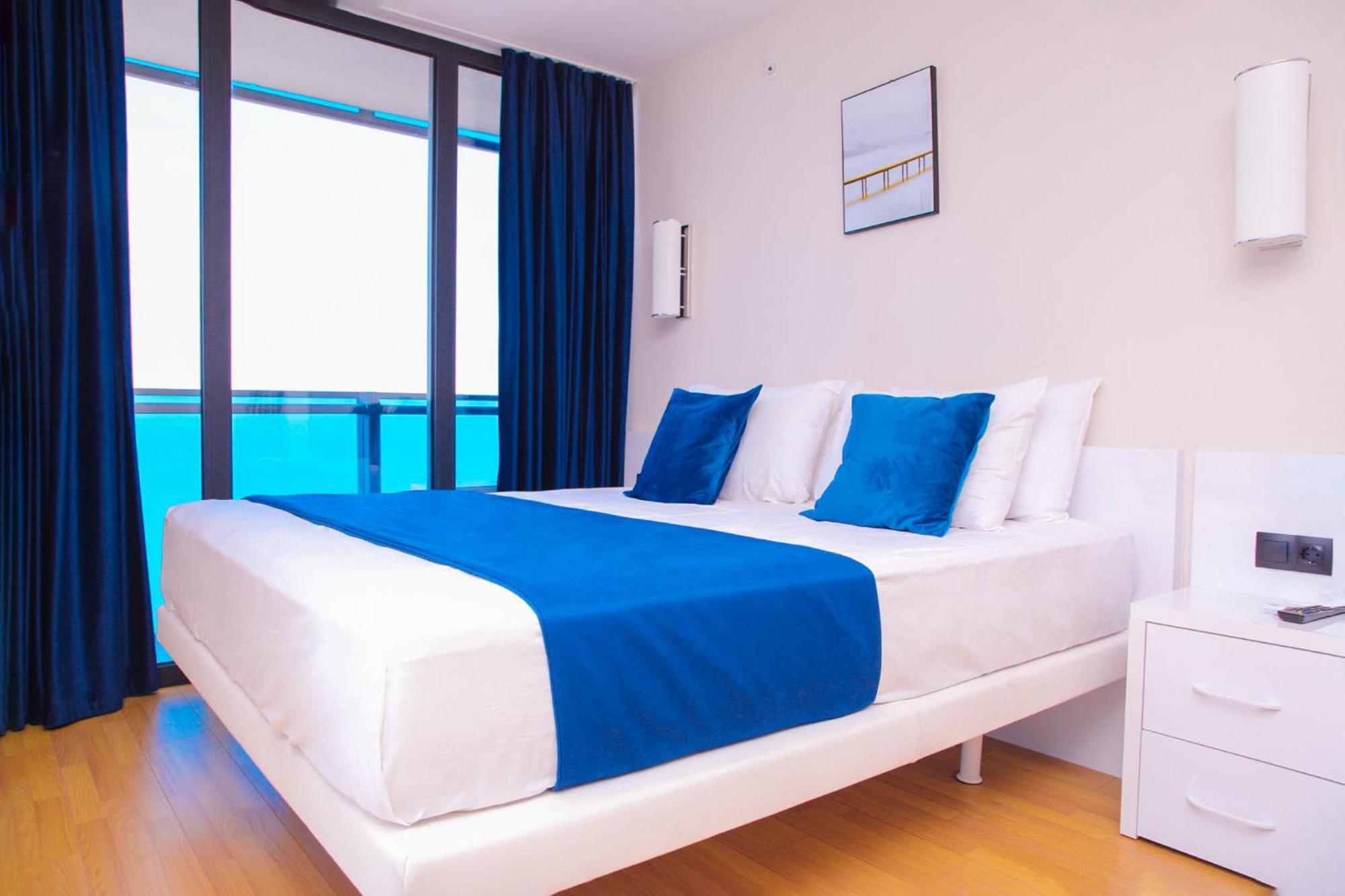 Relax And Unwind Premier Sea View Aparthotel In Batumi Exteriér fotografie