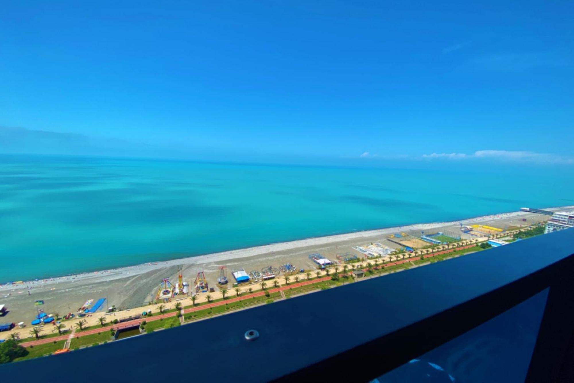 Relax And Unwind Premier Sea View Aparthotel In Batumi Exteriér fotografie