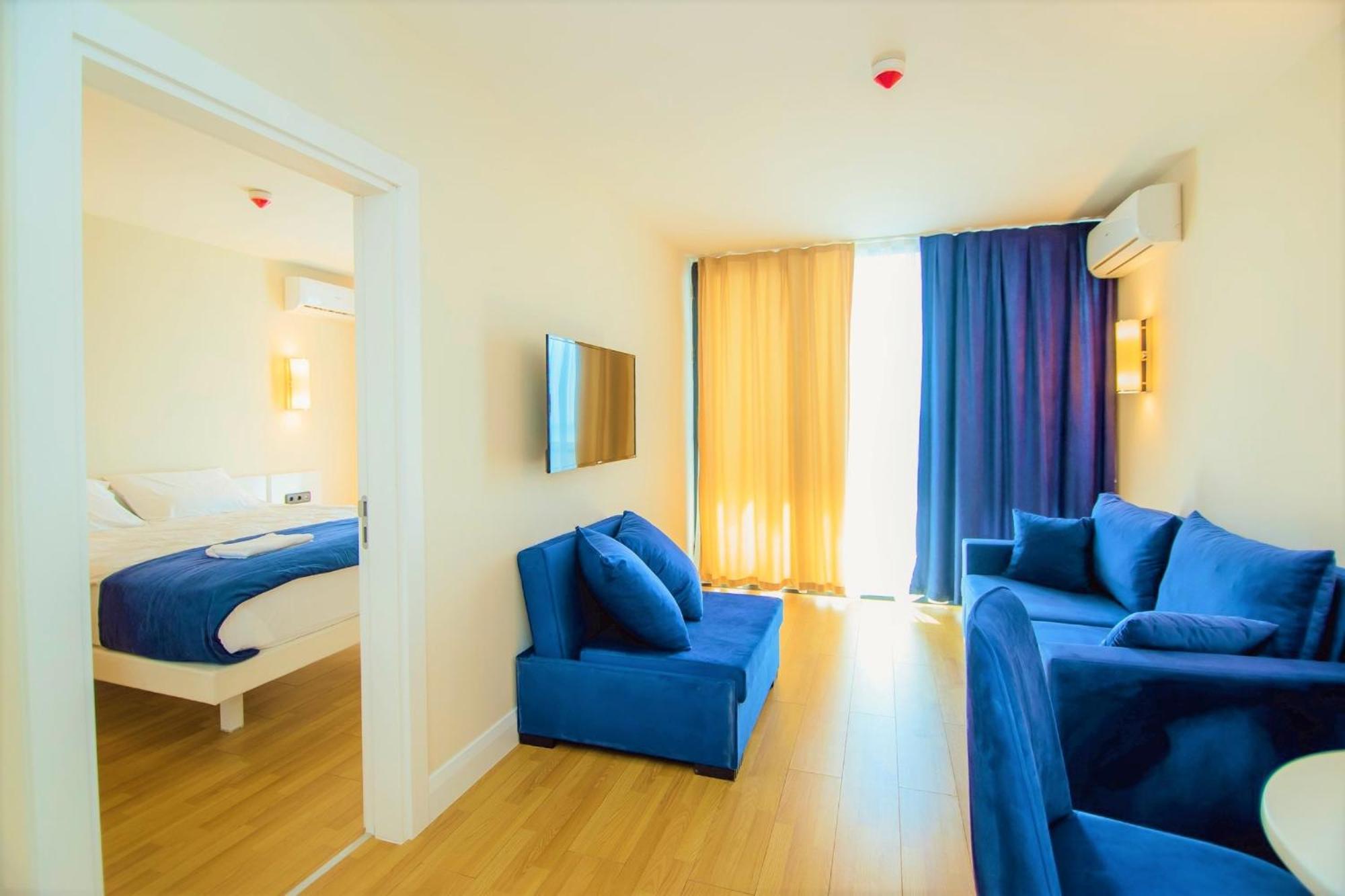 Relax And Unwind Premier Sea View Aparthotel In Batumi Exteriér fotografie