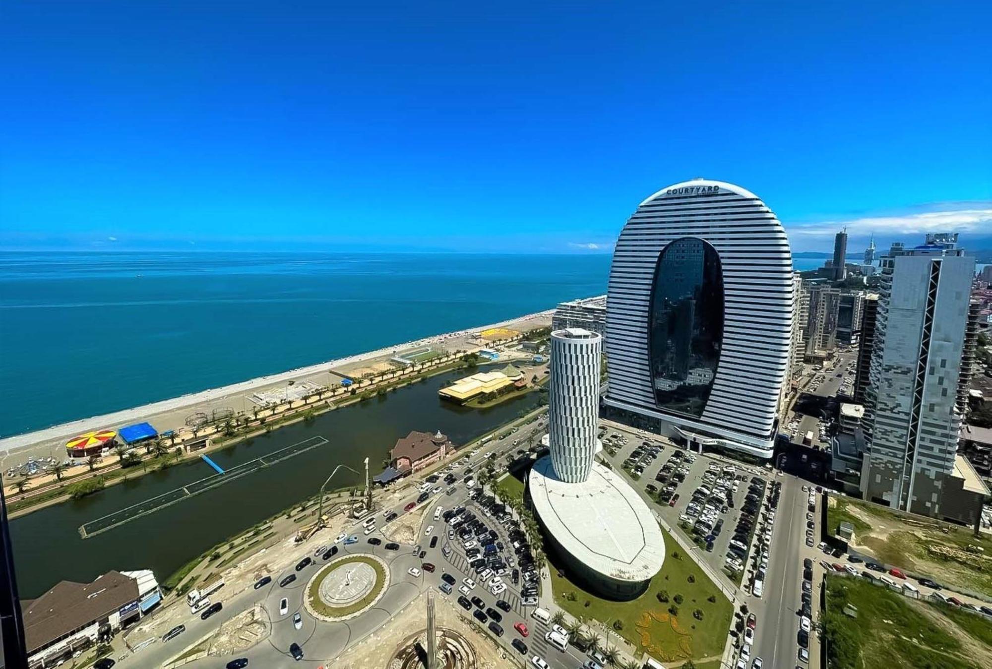 Relax And Unwind Premier Sea View Aparthotel In Batumi Exteriér fotografie
