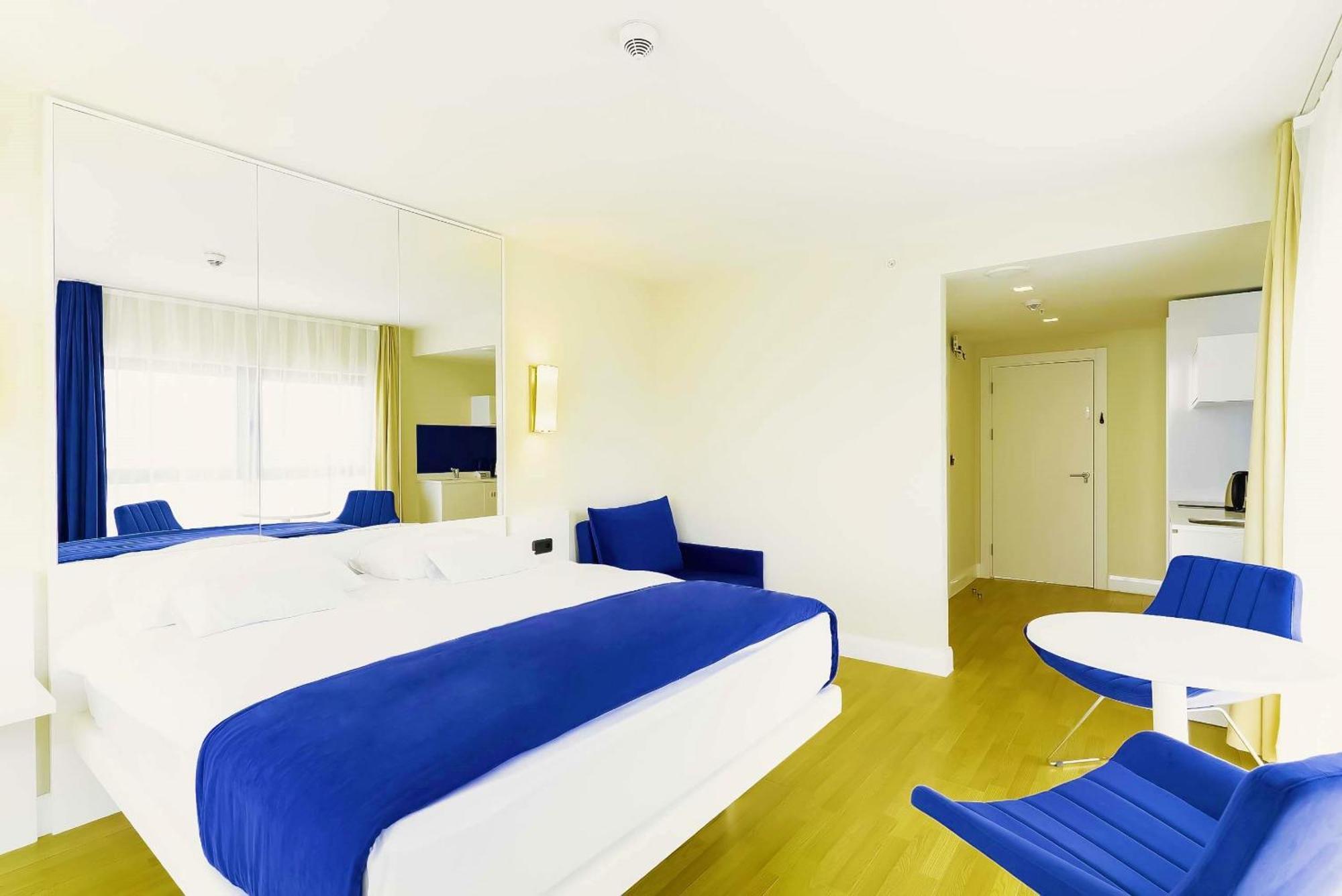 Relax And Unwind Premier Sea View Aparthotel In Batumi Exteriér fotografie